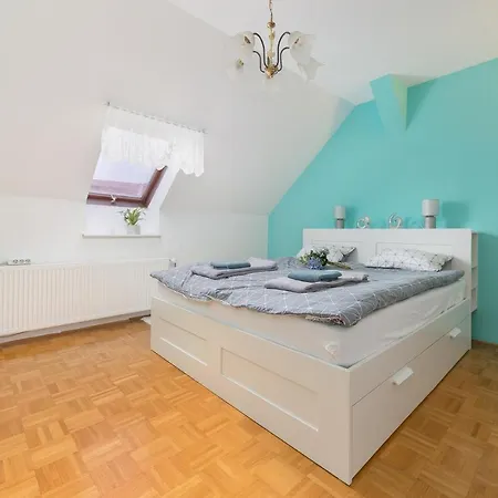 Apartma Lea סלובן גראדץ