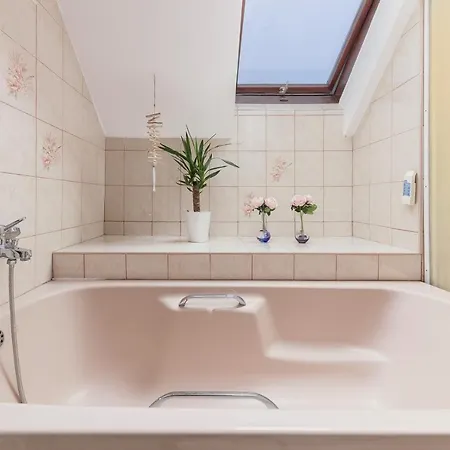 Apartma Lea Apartment